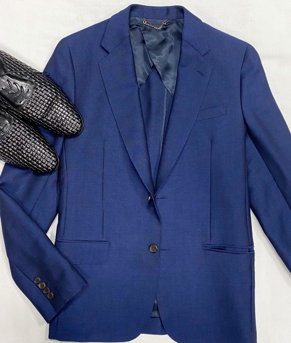 #mechtamen Пиджак Louis Vuitton размер 50 цена 31 310 руб
Ботинки A  Testoni размер 44.5 цена 23 483 руб
