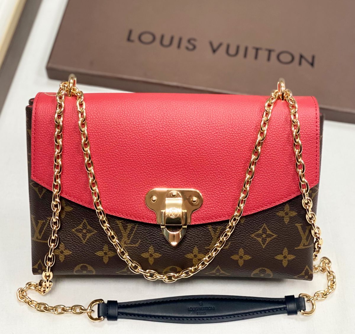 Сумка Louis Vuitton размер 25/15 цена 109 585 руб 