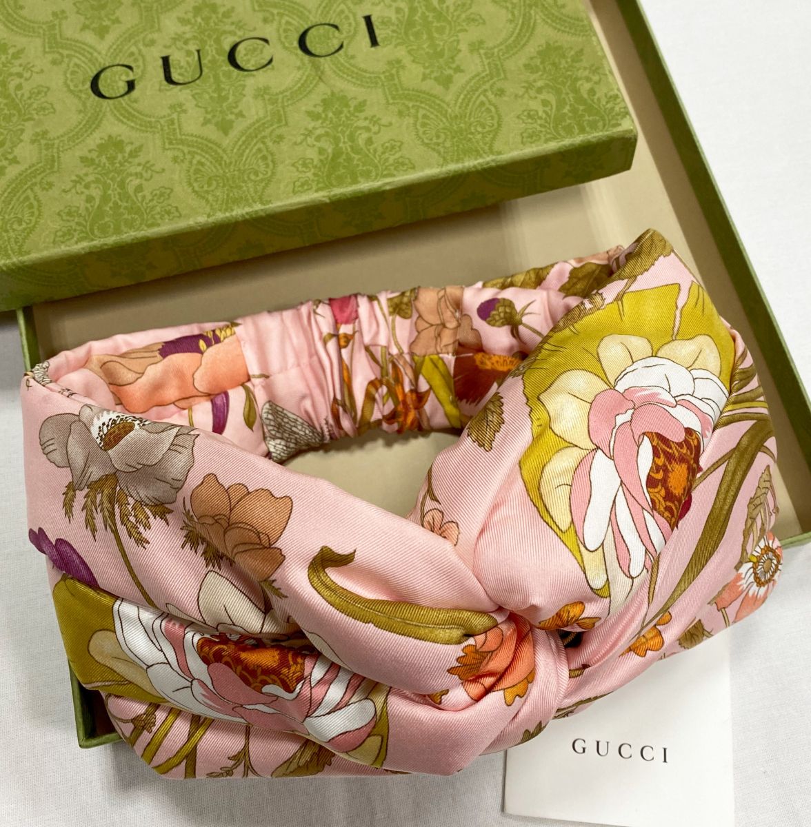 Чалма / шелк / улепленная / Gucci цена 15 655 руб