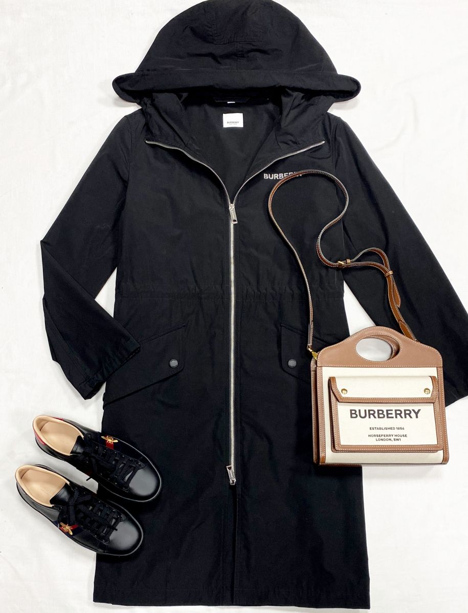 Плащ Burberry размер 38 цена 46 965 руб
Кеды Gucci размер 36 цена 23 483 руб
Сумка Burberry 