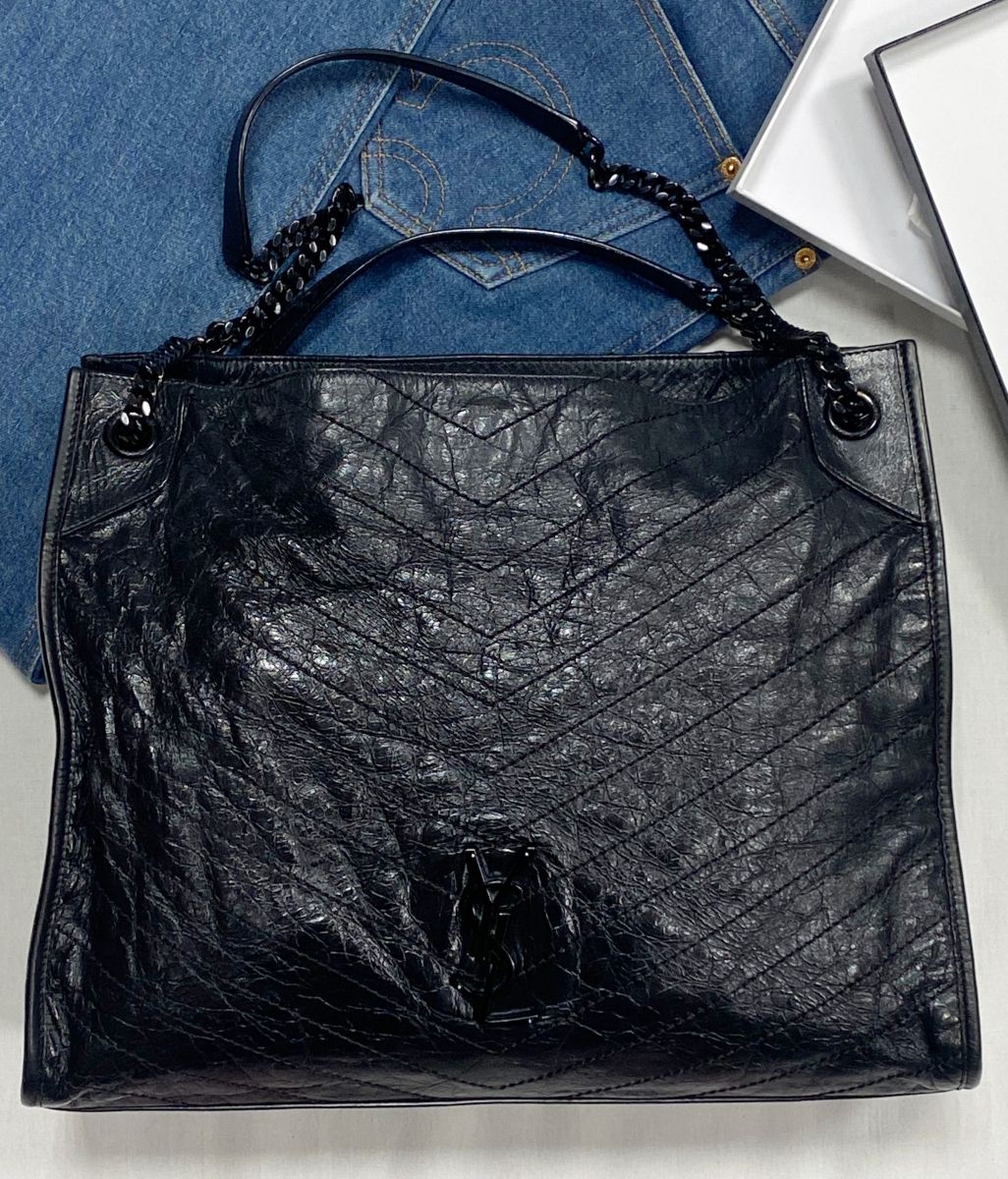 Сумка Saint Laurent размер 35/30 цена 156 550 руб

