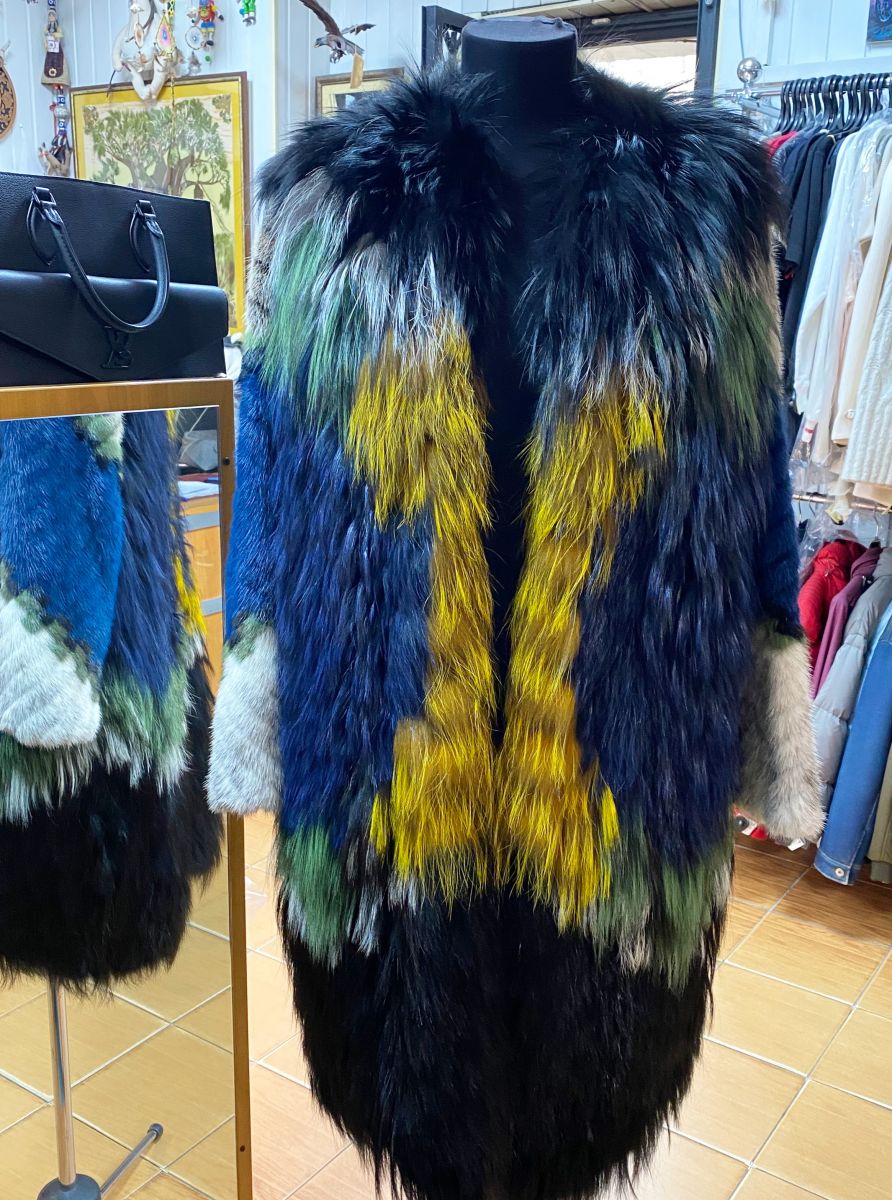 Шуба/ мех лисы/ норка Fendi размер 42 цена 313 100 руб