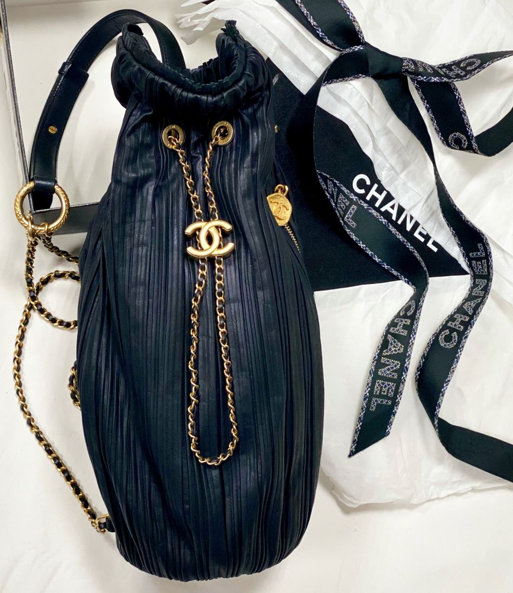 Рюкзак Chanel размер 15/40 цена 250 480 руб 