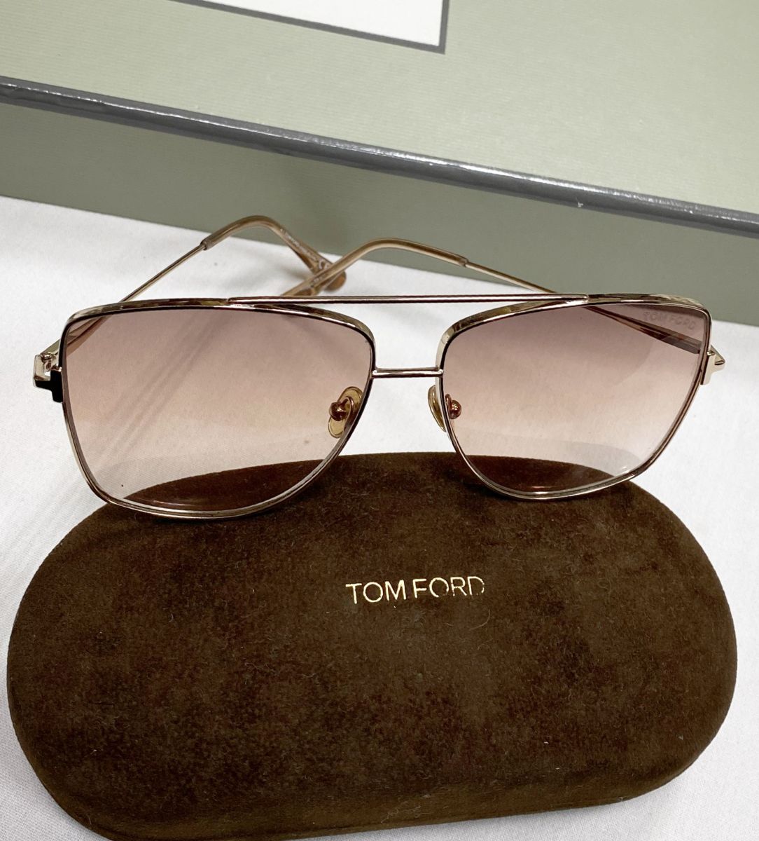 Очки Tom Ford цена 23 483 руб