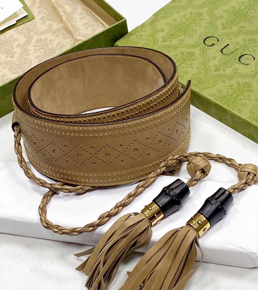 Пояс Gucci размер 80/32 цена 7 828 руб
