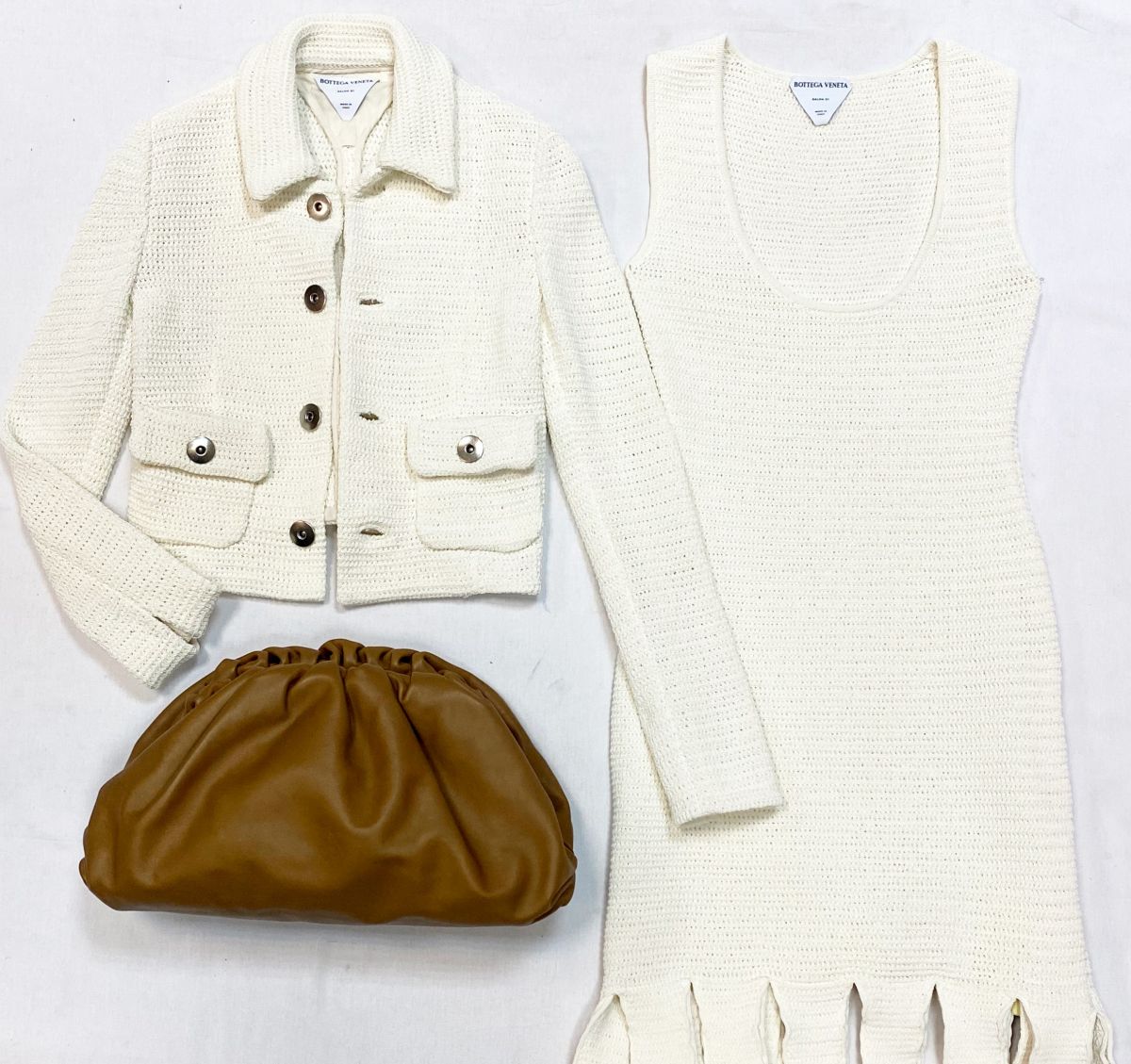 Жакет+ Платье Bottega Veneta размер 38 цена 46 155 руб
Клатч Bottega Venetia 