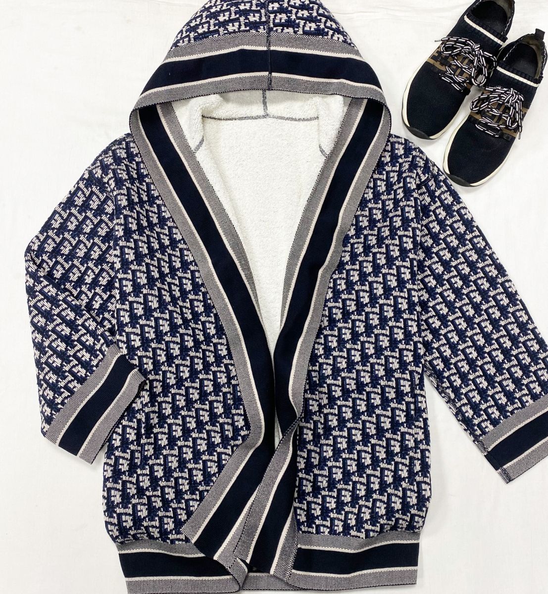 Кардиган / двухсторонний / Christian Dior размер 42 цена 46 965 руб