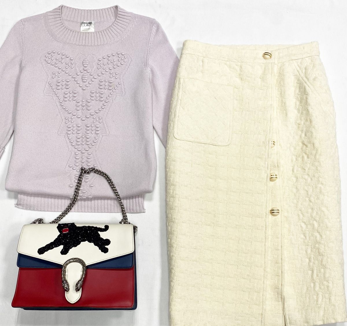 Кофта Chanel размер 38 цена 46 155 руб
Юбка Gucci размер 46 цена 23 078 руб
Сумка Gucci 