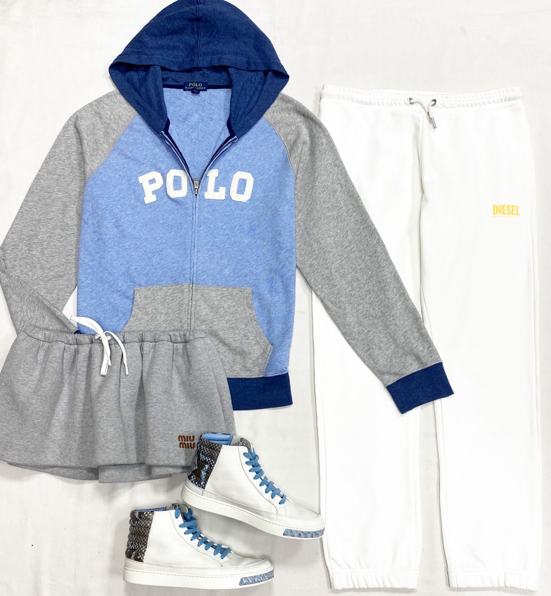 Юбка Miu Miu размер 38 цена 31 310 рубТолстовка Ralph Lauren размер XL цена 4 697 рубБрюки Diesel размер цена 4 697 рубКеды Gucci размер 37 цена 28 179 руб