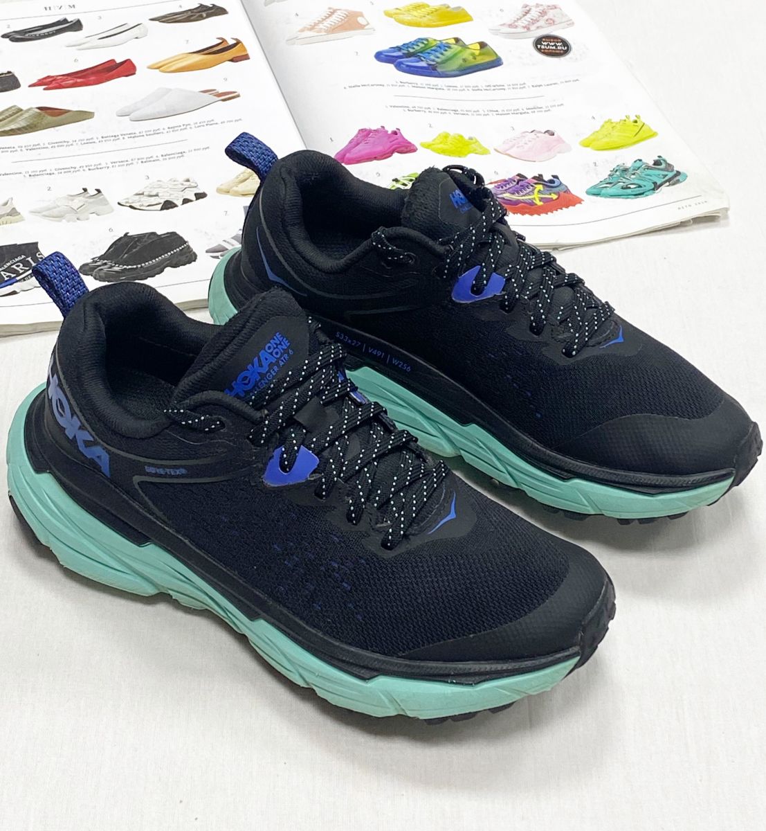 Кроссовки Hoka размер 37.5 цена 7 828 руб

