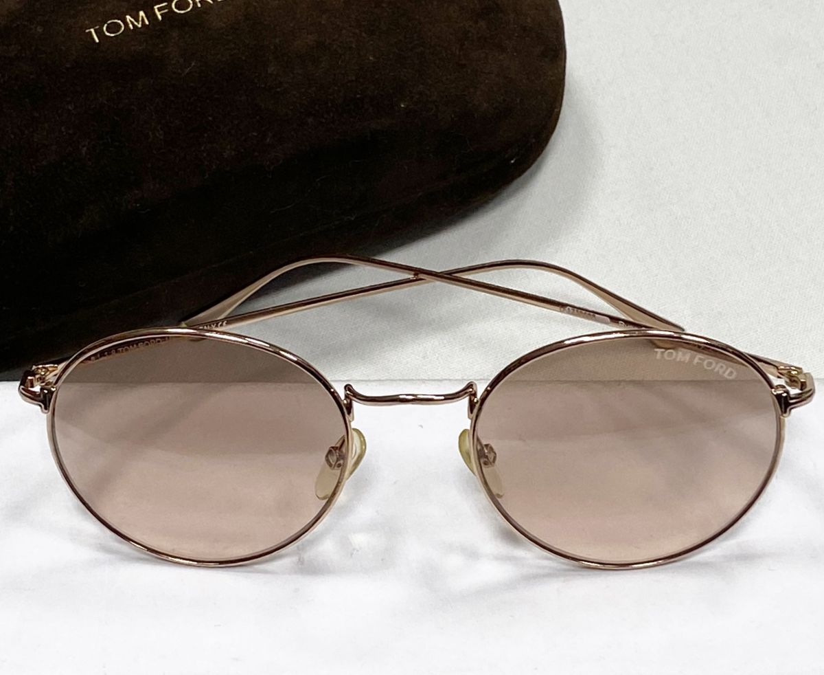 Очки Tom Ford цена 31 310 руб

