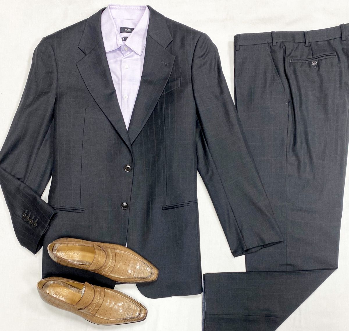 #mechtamen Костюм Armani размер 42 цена 9 231 рубРубашка Boss размер 39.5 цена 2 308 рубТуфли Brioni размер 42 цена 38 463 руб