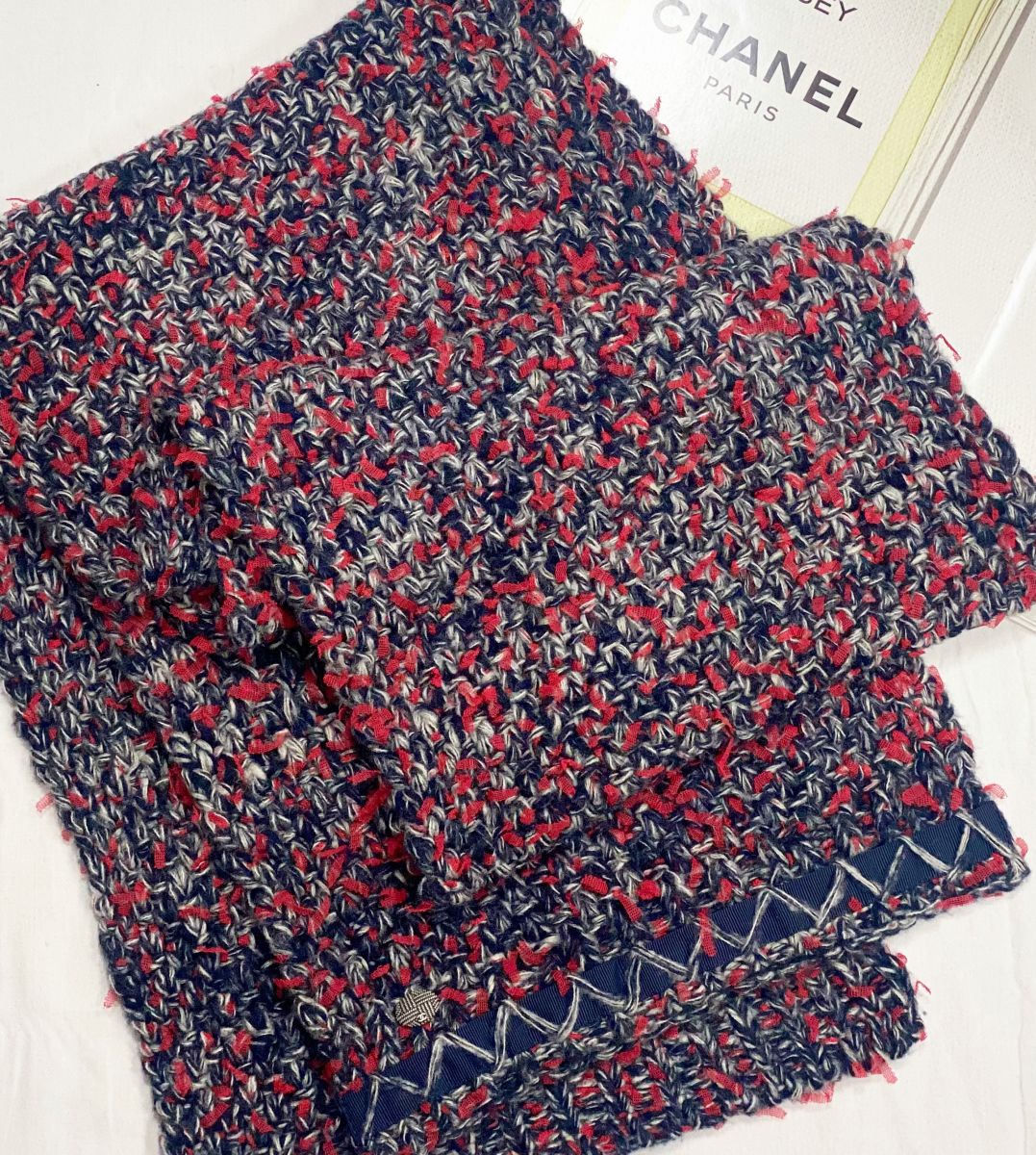 Шарф Chanel цена 15 385 руб