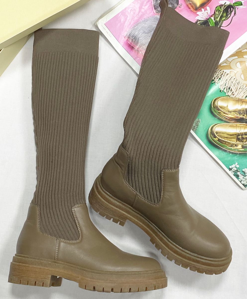 Сапоги размер 37 цена 4 697 руб