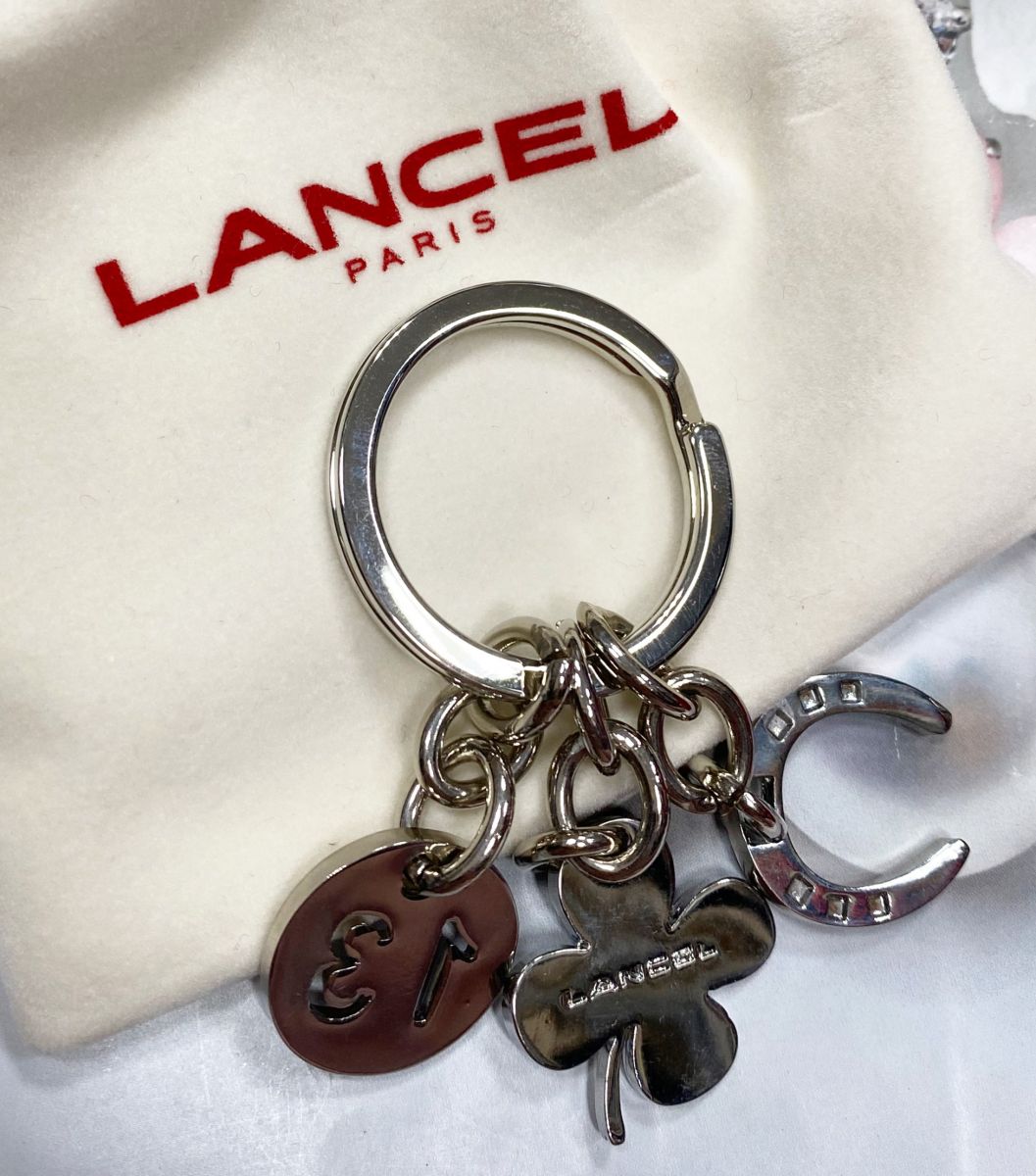 Брелок Lancel цена 2 348 руб