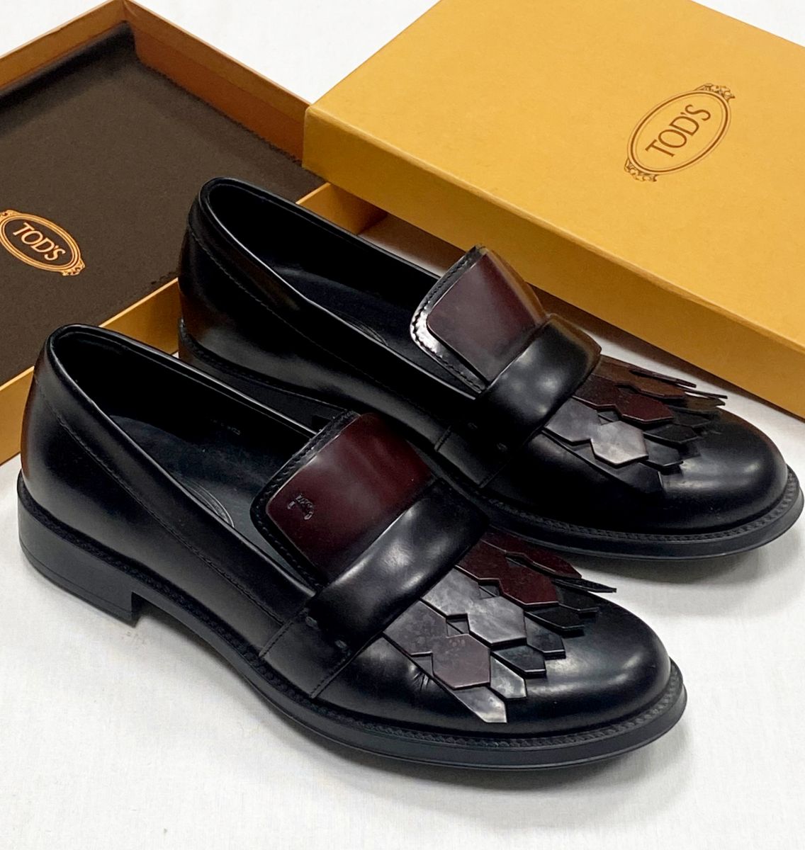 Лоферы Tod’s размер 38 цена 10 959 руб
