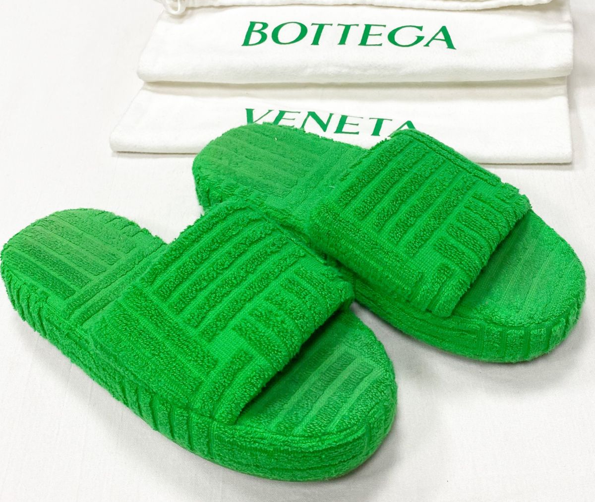 Сабо Bottega Veneta размер 38 цена 15 655 руб