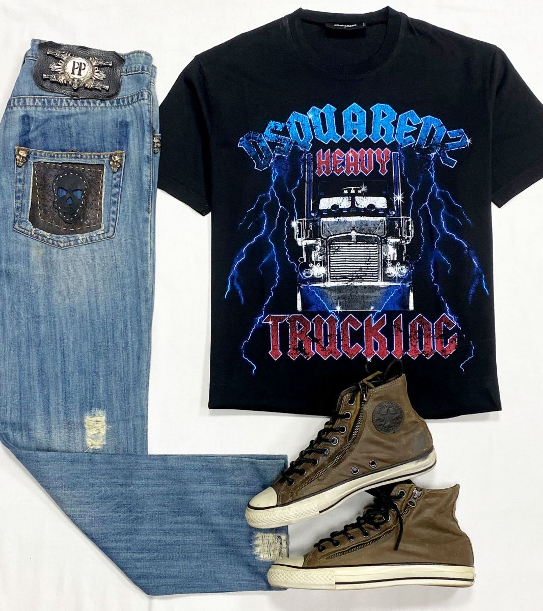 #mechtamen Футболка Dsquared размер L цена 4 697 рубДжинсы Philipp Plein размер 31 цена 7 828 рубКеды Converse размер 41.5 цена 10 959 руб