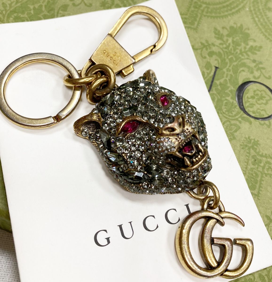Брелок Gucci цена 10 959 руб