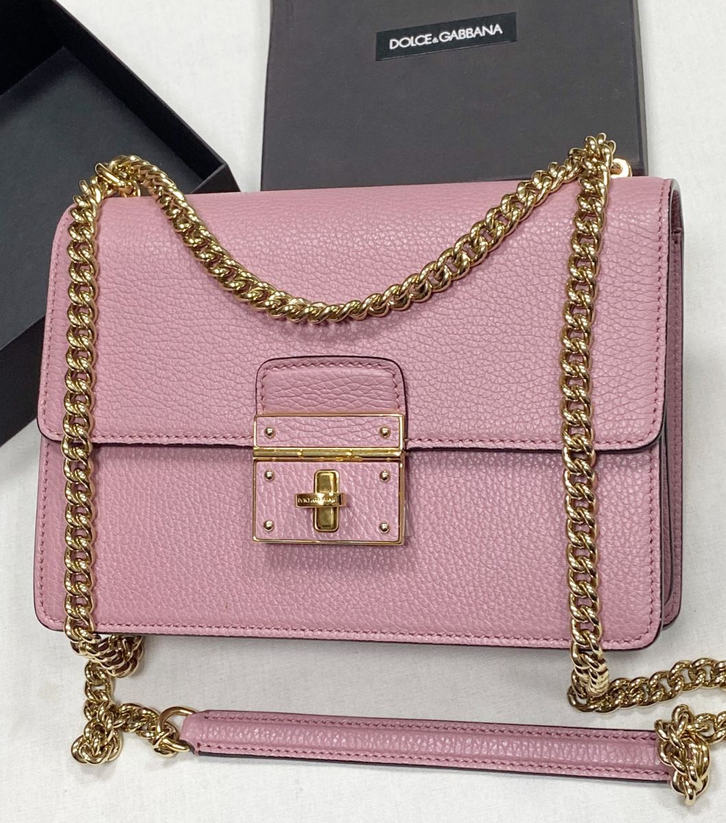 Сумочка Dolce Gabbana размер 22/15 цена 70 448 руб