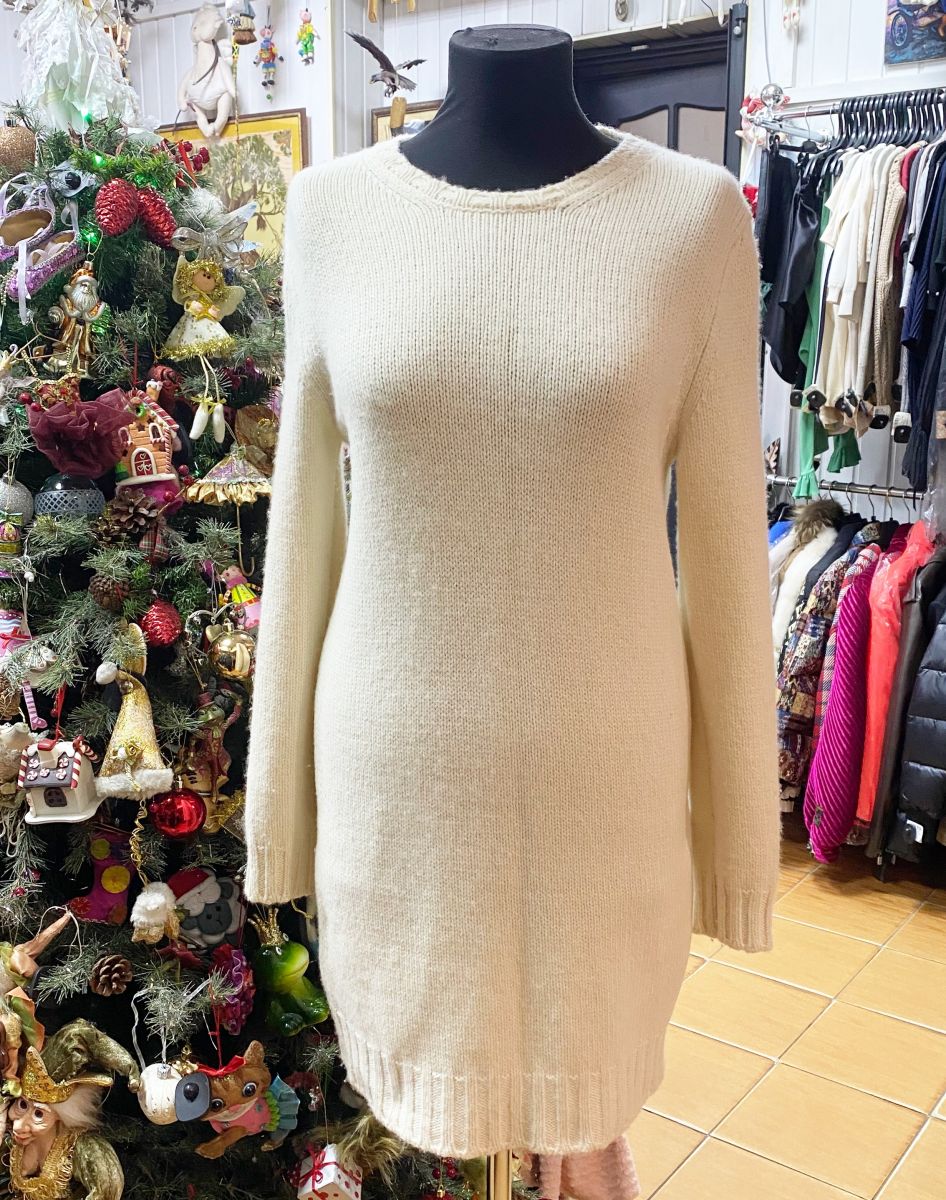 Платье Valentino размер 42 цена 26 614 руб
