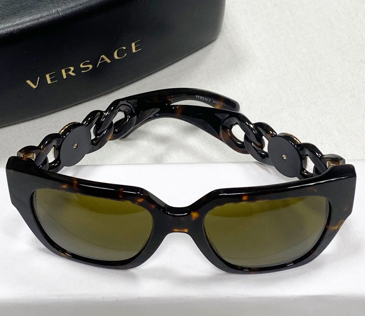 Очки Versace цена 18 786 руб 