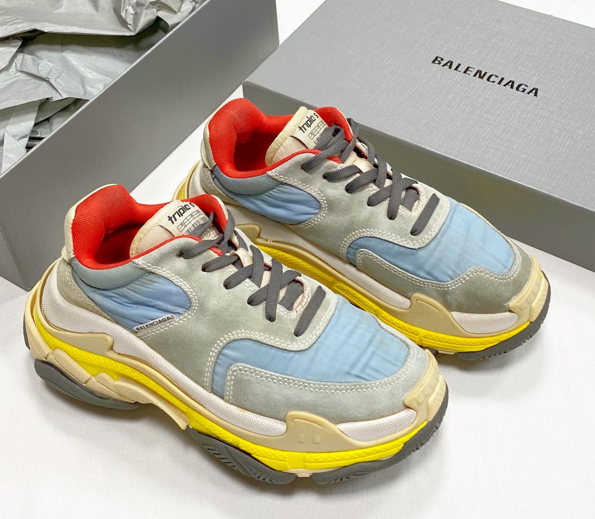 Кроссовки Balenciaga размер 36 цена 15 655 руб