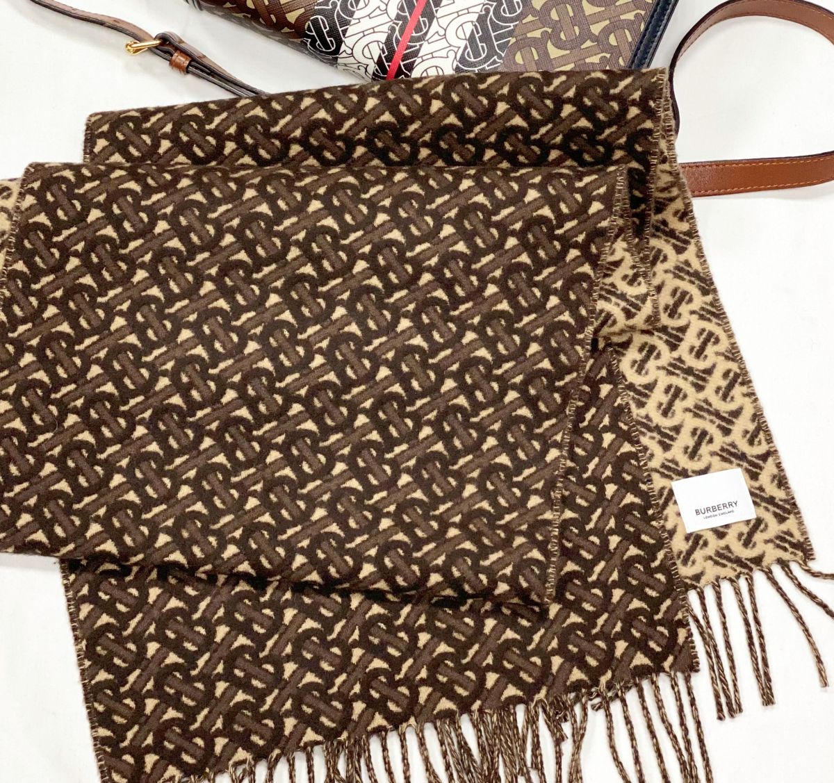 Шарф Burberry цена 12 308 руб 