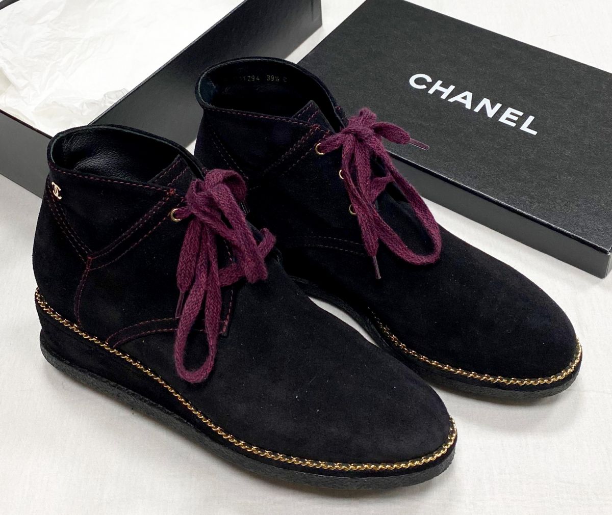 
Ботинки Chanel размер 39.5 цена 109 585 руб 