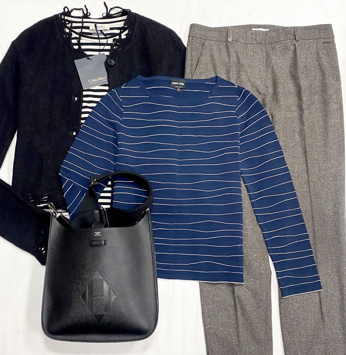 Брюки Peserico размер 46 цена 10 959 руб
Кардиган Haikure размер M цена 10 959 руб
Кофта S Max Mara/ Armani размер S/44 цена от 10 959 руб до 12 524 руб
Сумка Hermes 