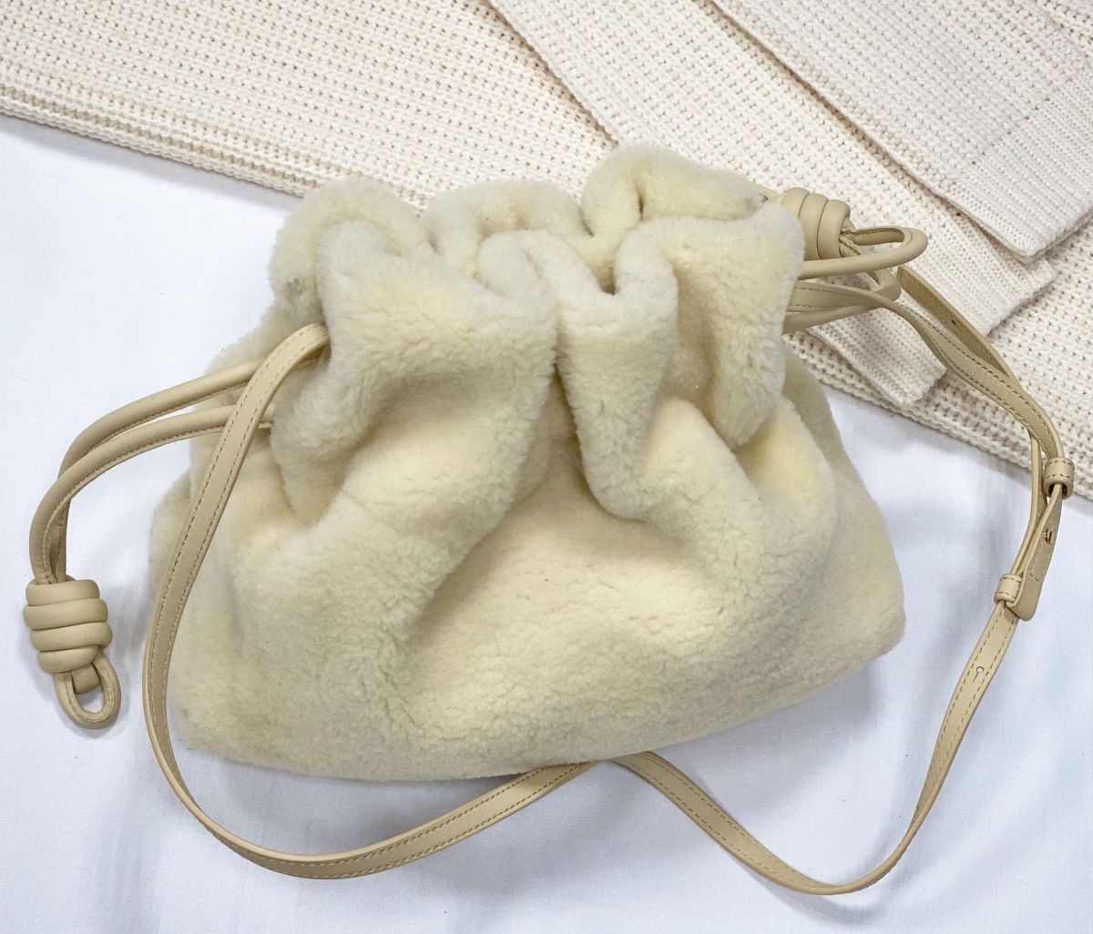 Сумка Loewe размер 30/25 цена 78 275  руб