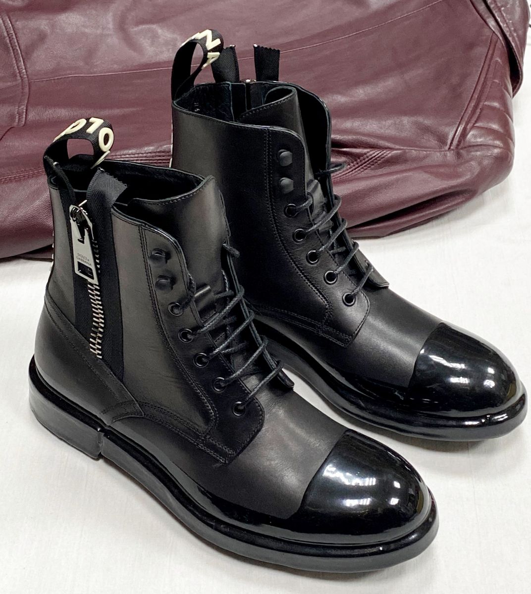 Ботинки Dolce Gabbana размер 40 цена 31 310 руб
