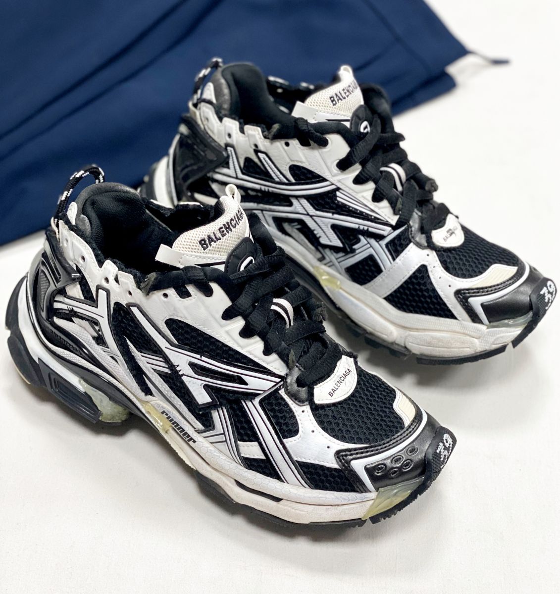 Кроссовки Balenciaga размер 39 цена 46 965 руб
