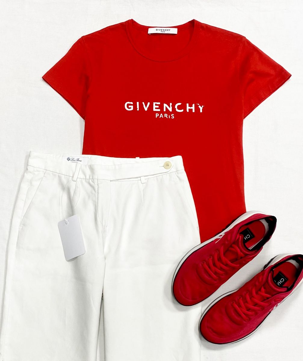 Футболка Givenchy размер S цена 7 828 рубШорты размер 40 цена 15 655 руб/ с биркой/ Кроссовки Chanel размер 38.5 цена 70 448 руб