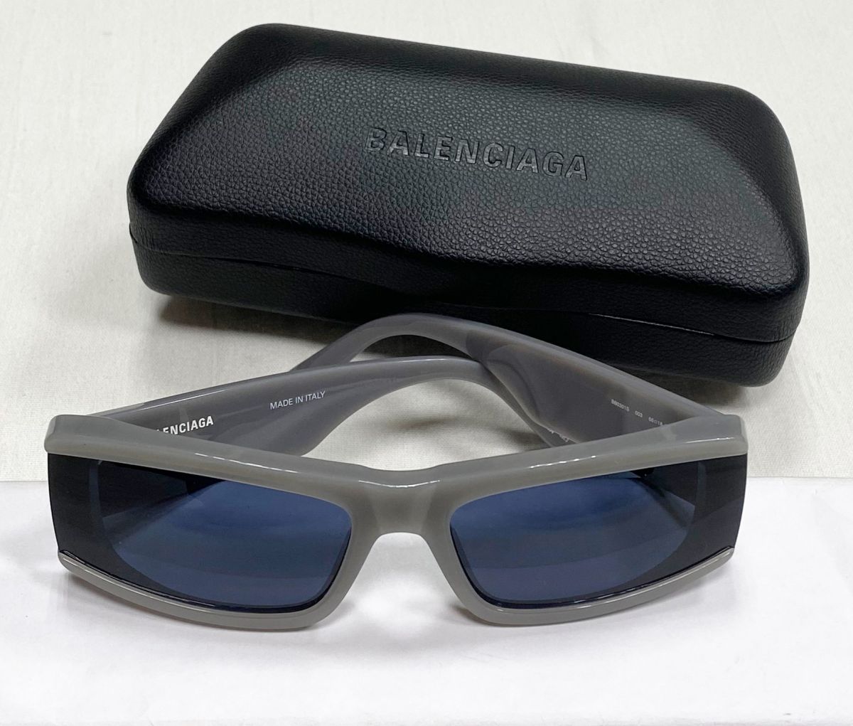 Очки Balenciaga цена 23 483 руб