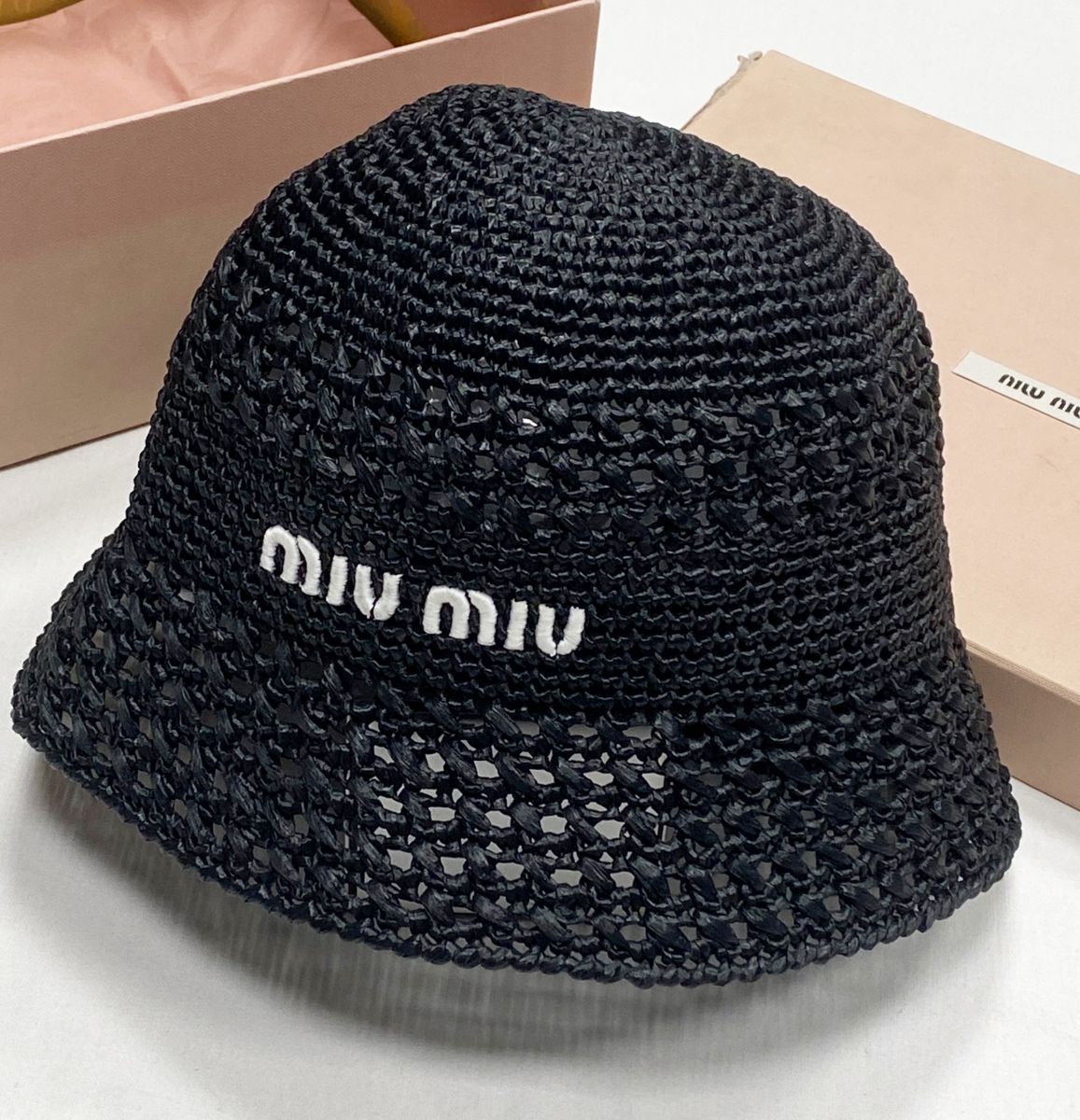 Панама Miu Miu размер M цена 23 483 руб
