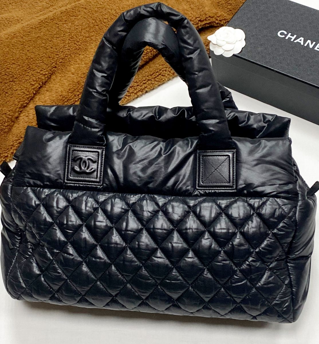 Сумка Chanel размер 40/25 цена 156 550 руб