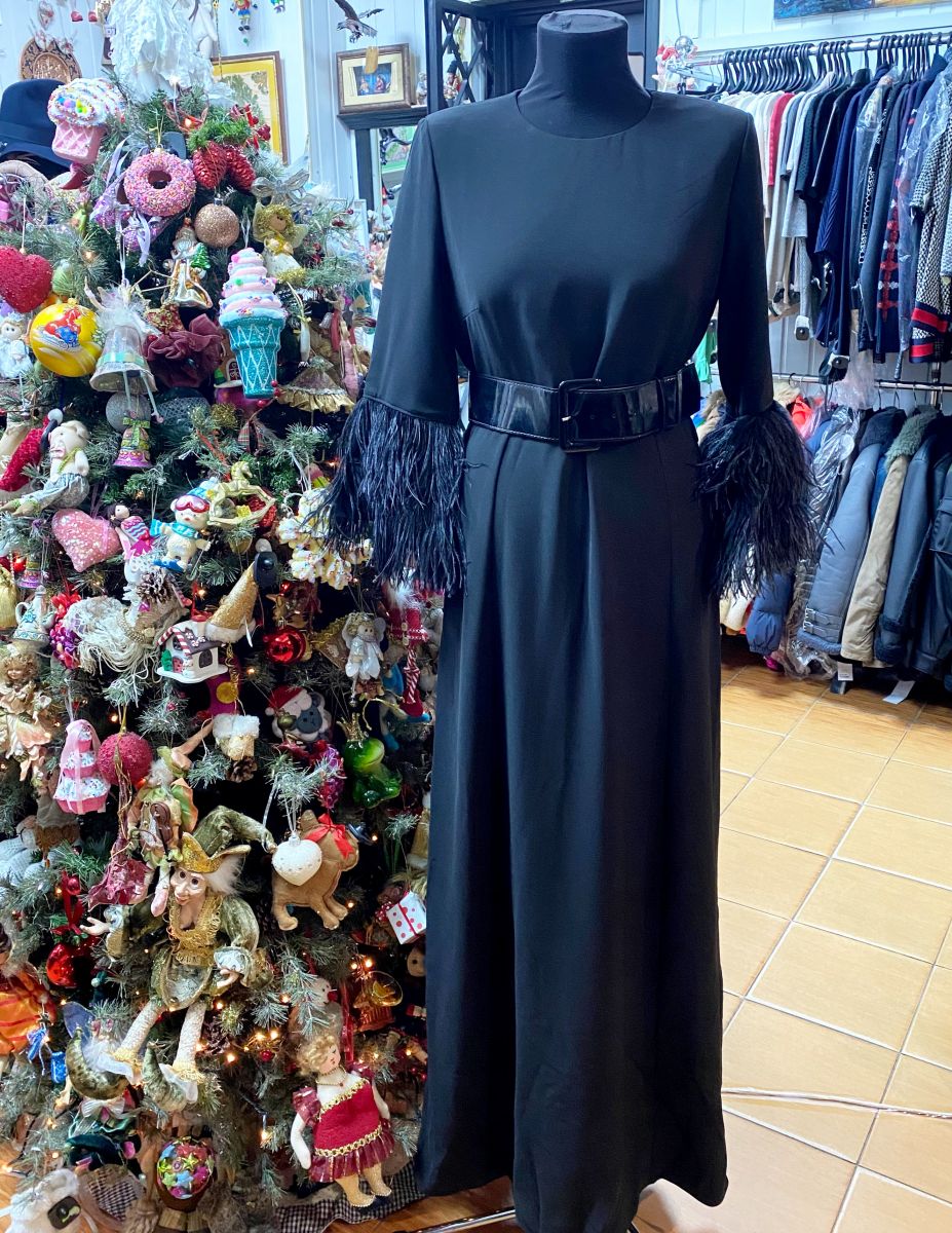 Платье/ перья/ PAROSH размер L цена 39 138 руб