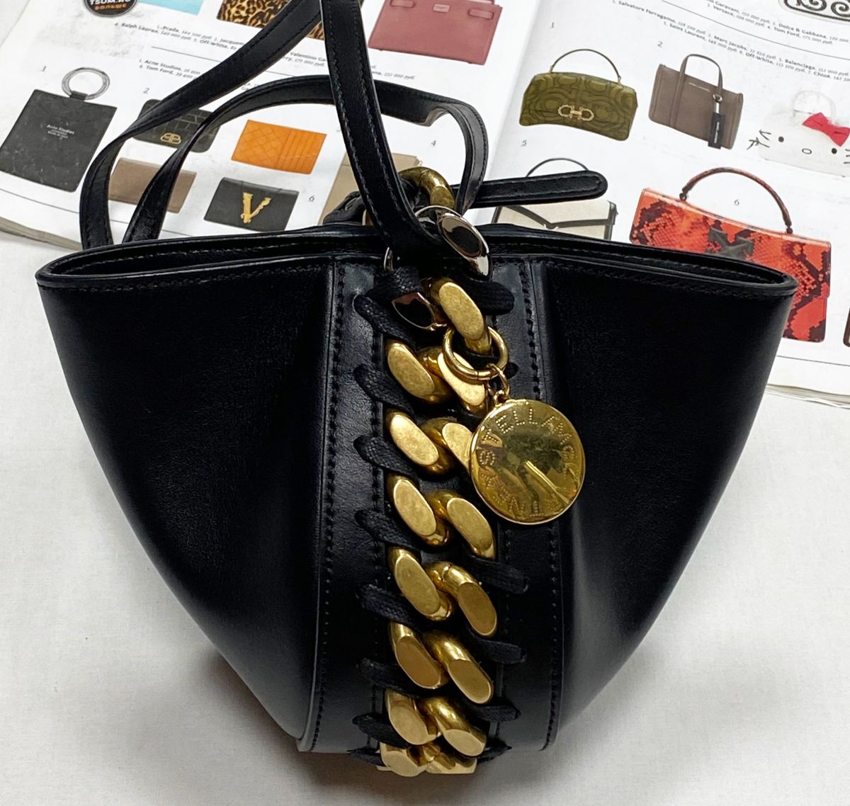 Сумочка Stella McCartney размер 15/15 цена 39 138
Руб