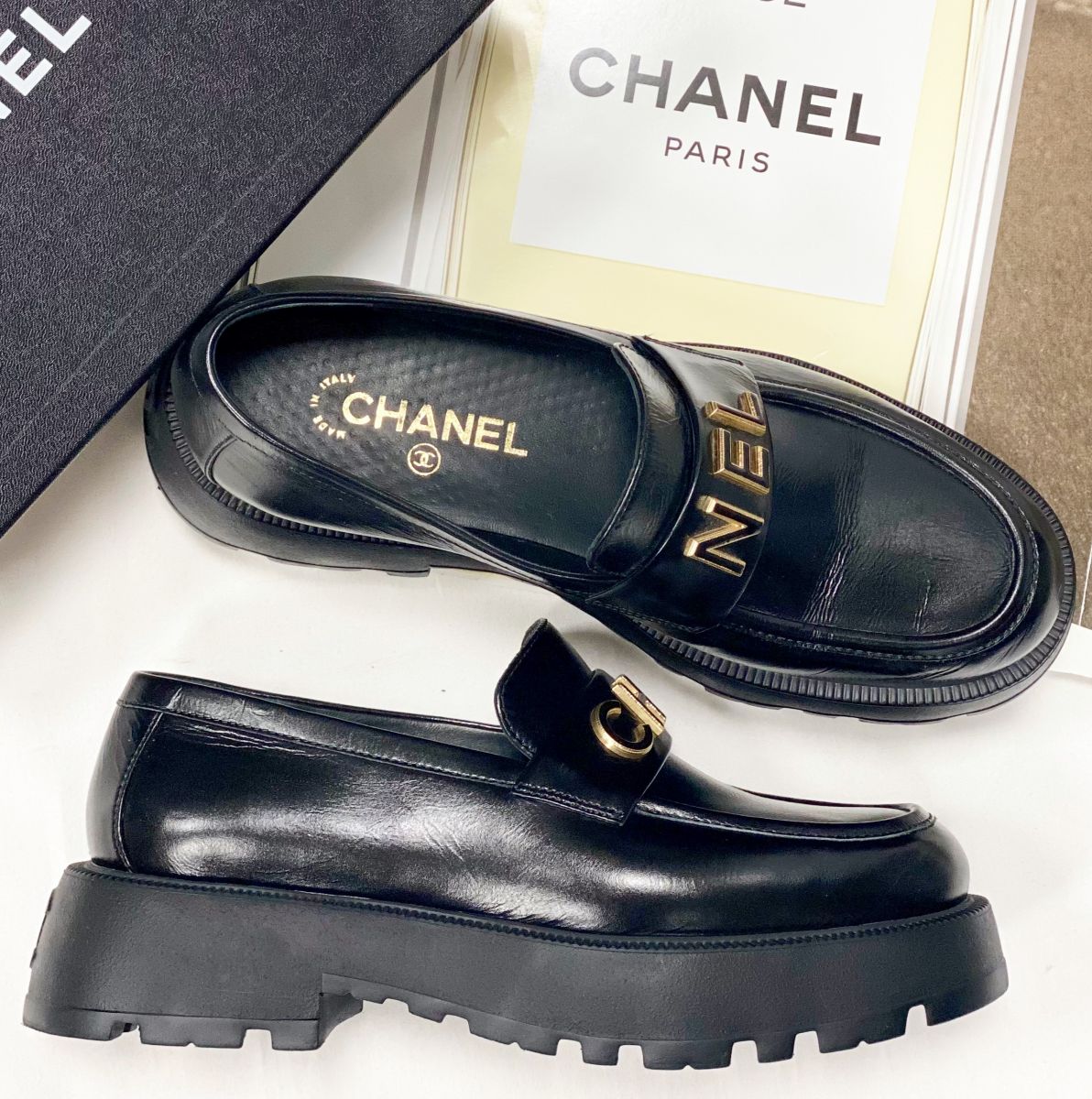  Лоферы Chanel размер 39 цена 109 585 руб / новые / 
