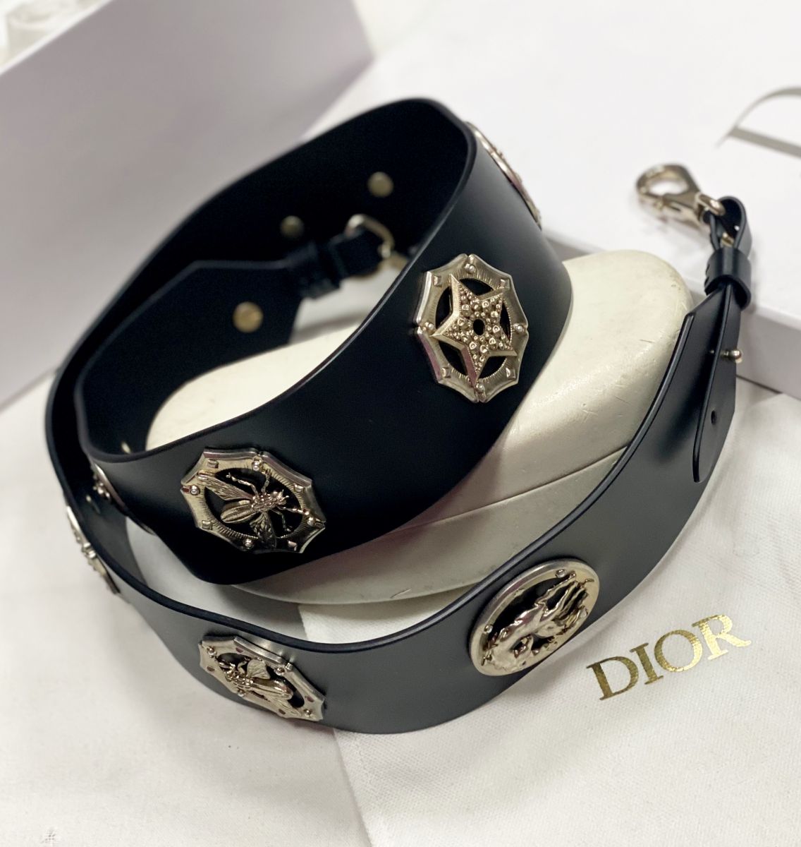 Ремень Christian Dior цена 78 275 руб