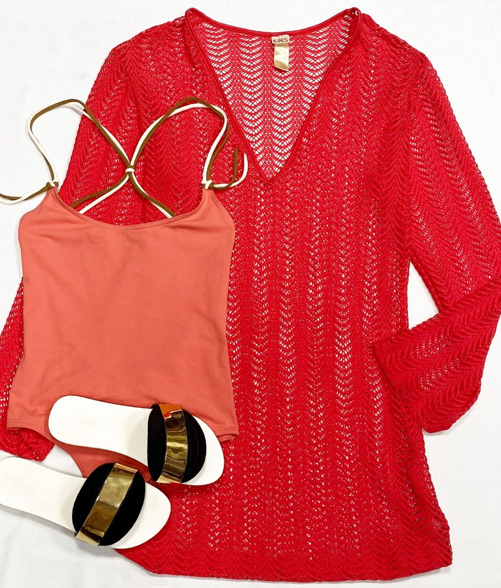 Туника Eres размер 36 цена 6 262 руб
Купальник Eres размер 38 цена 7 828 руб
Сабо Chloè размер 37 цена 17 221 руб