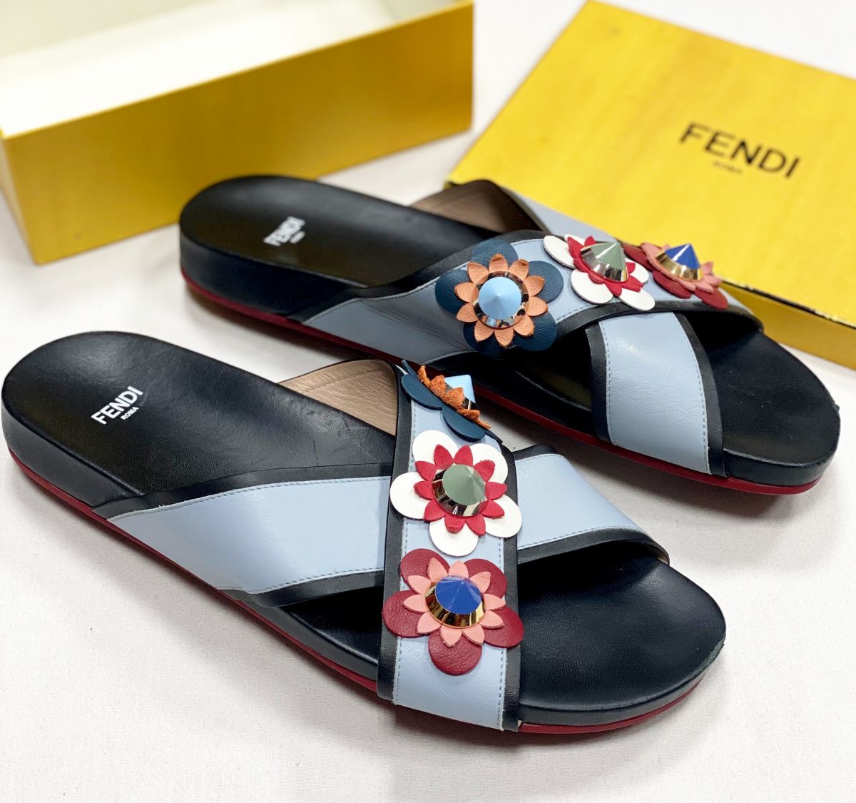 Сабо Fendi размер 41 цена 23 483 руб 