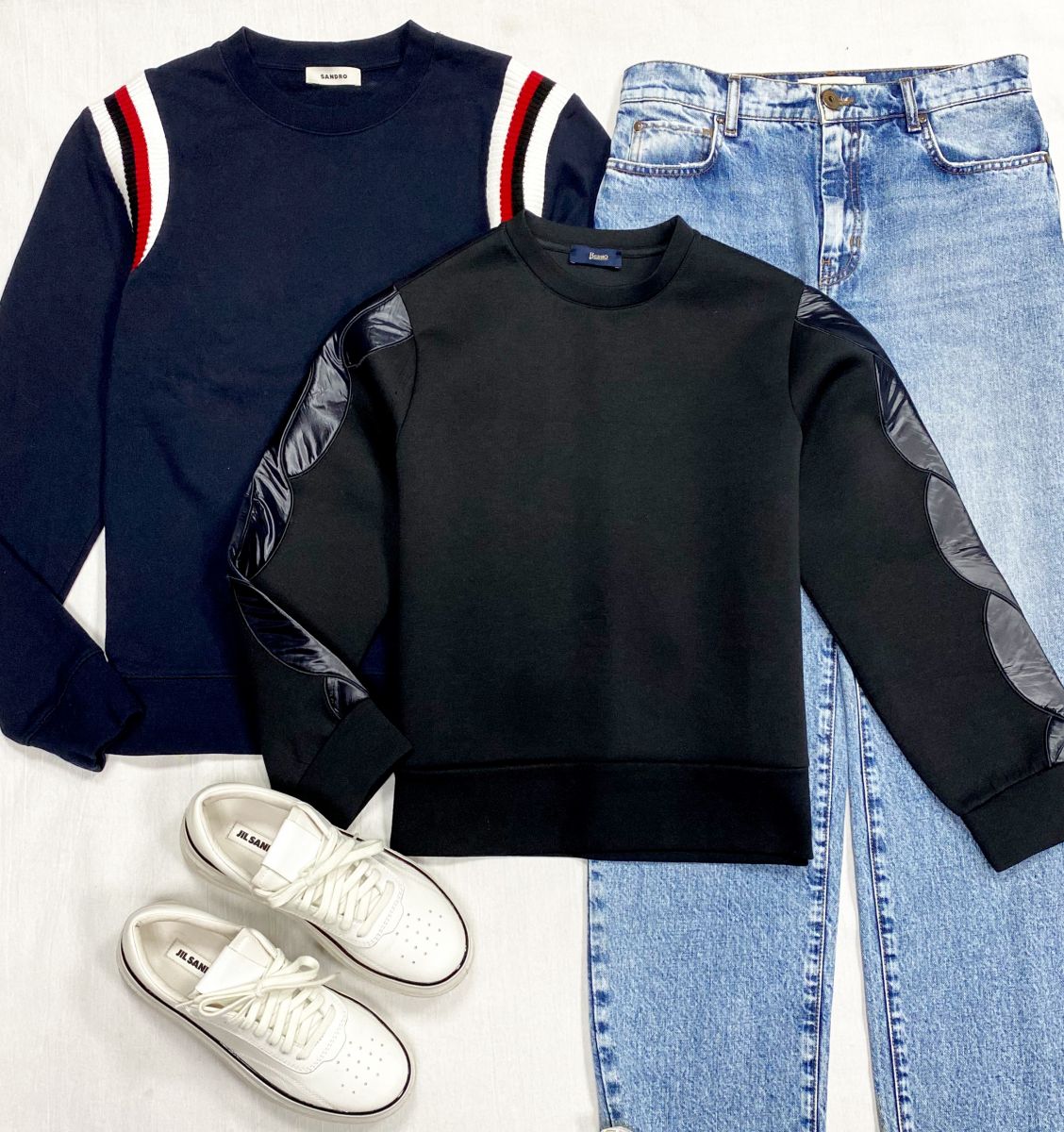 Толстовка Sandro / Herno размер M цена от 3 914 руб до 7 828 руб
Джинсы Weekend/ Max Mara размер 42 цена 9 393 руб
Кеды Jil Sander размер 39 цена 31 310 руб