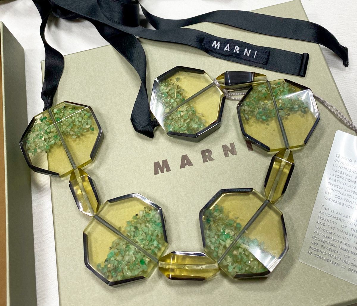 Колье Marni цена 12 524 руб / упаковка /