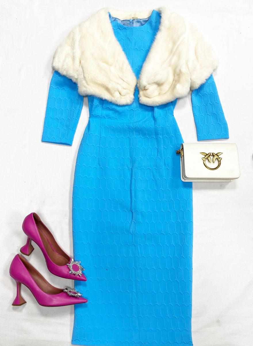 Болеро/ мех норки/ размер 44 цена 15 655 руб
Платье размер 42 цена 7 828 руб
Туфли Amina Muaddi размер 41 цена 15 655 руб 
Сумка Pinko 