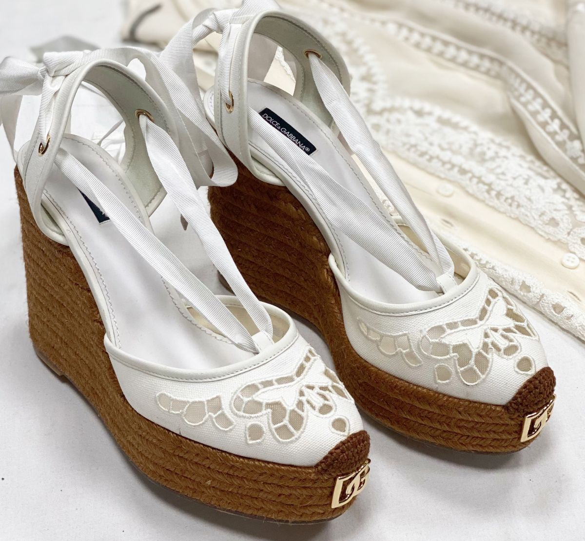 Босоножки Dolce Gabbana размер 40 цена 15 655 руб / новые / 