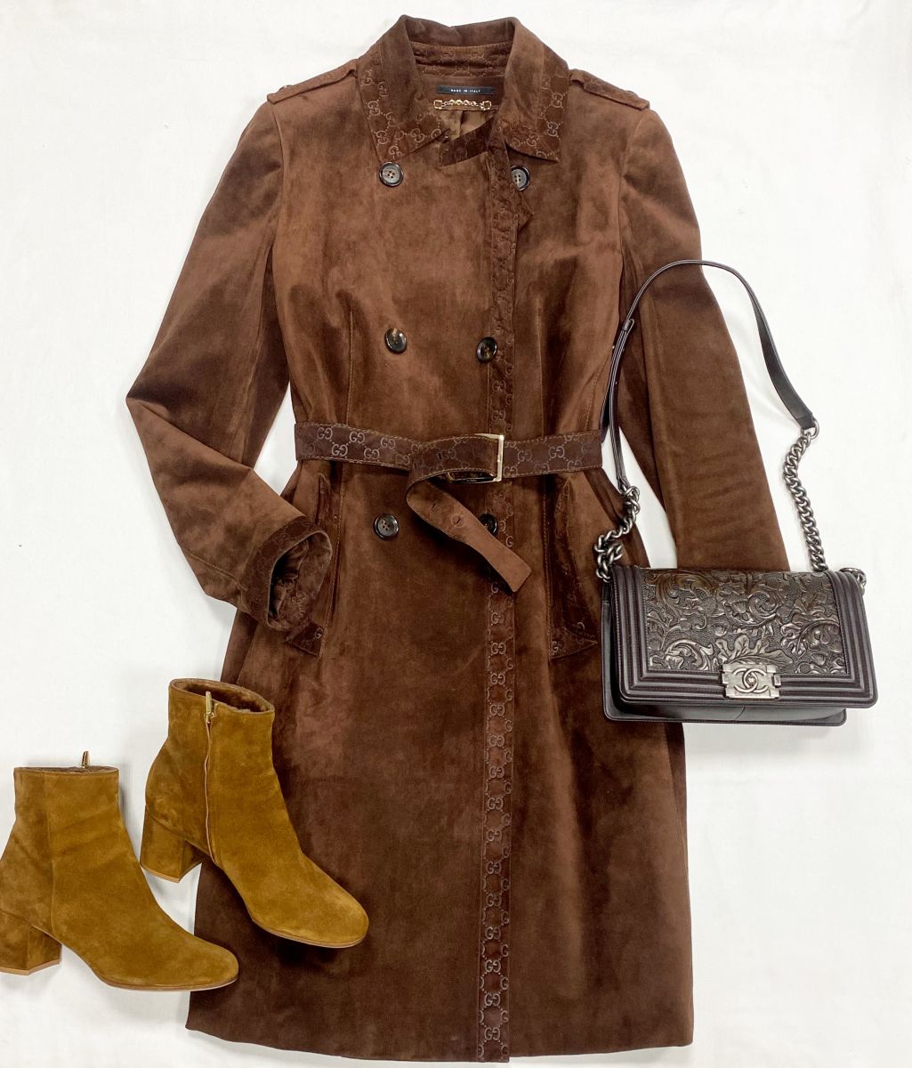 Пальто  /замша/ Gucci размер 42 цена 46 155 руб
Ботильоны Gianvito Rossi размер 39.5 цена 46 155 руб
Сумка Chanel 