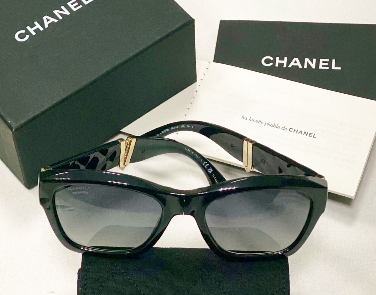 Очки складные Chanel цена 62 620 руб / упаковка /