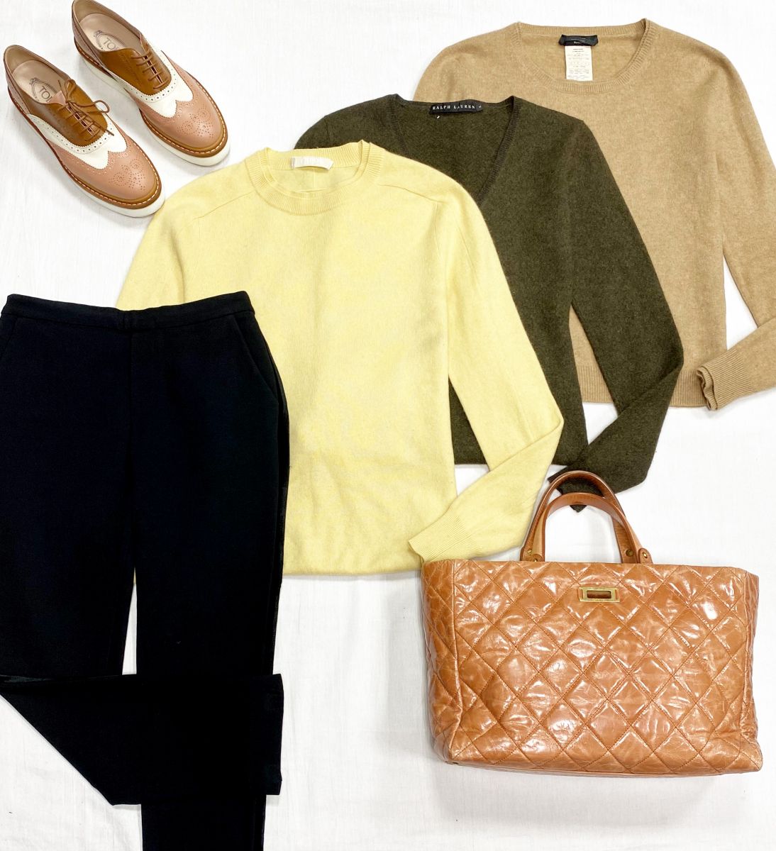 Кофты Max Mara / Ralph Lauren/ Chloe размер M цена от 6 262 руб до 15 655 рубБрюки Sibel Saral размер XS цена 6 262 рубБотинки Tod’s размер 39 цена 10 959 рубСумка Chanel